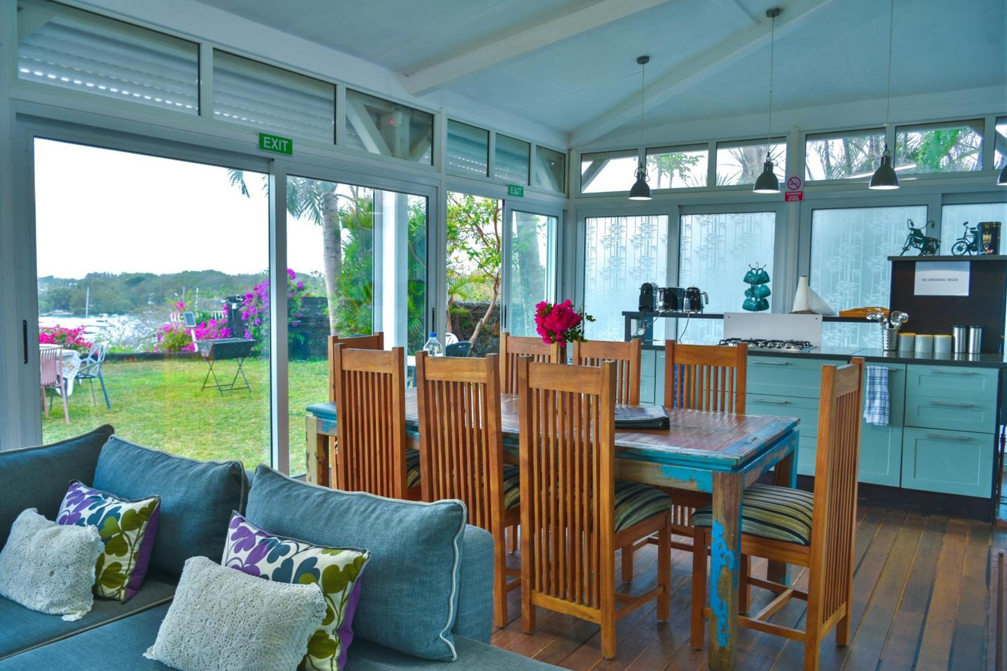Boutique Villa On The Rocks With Stunning Sea Views, Infinity Pool & Private Sea Trou d'Eau Douce Eksteriør billede