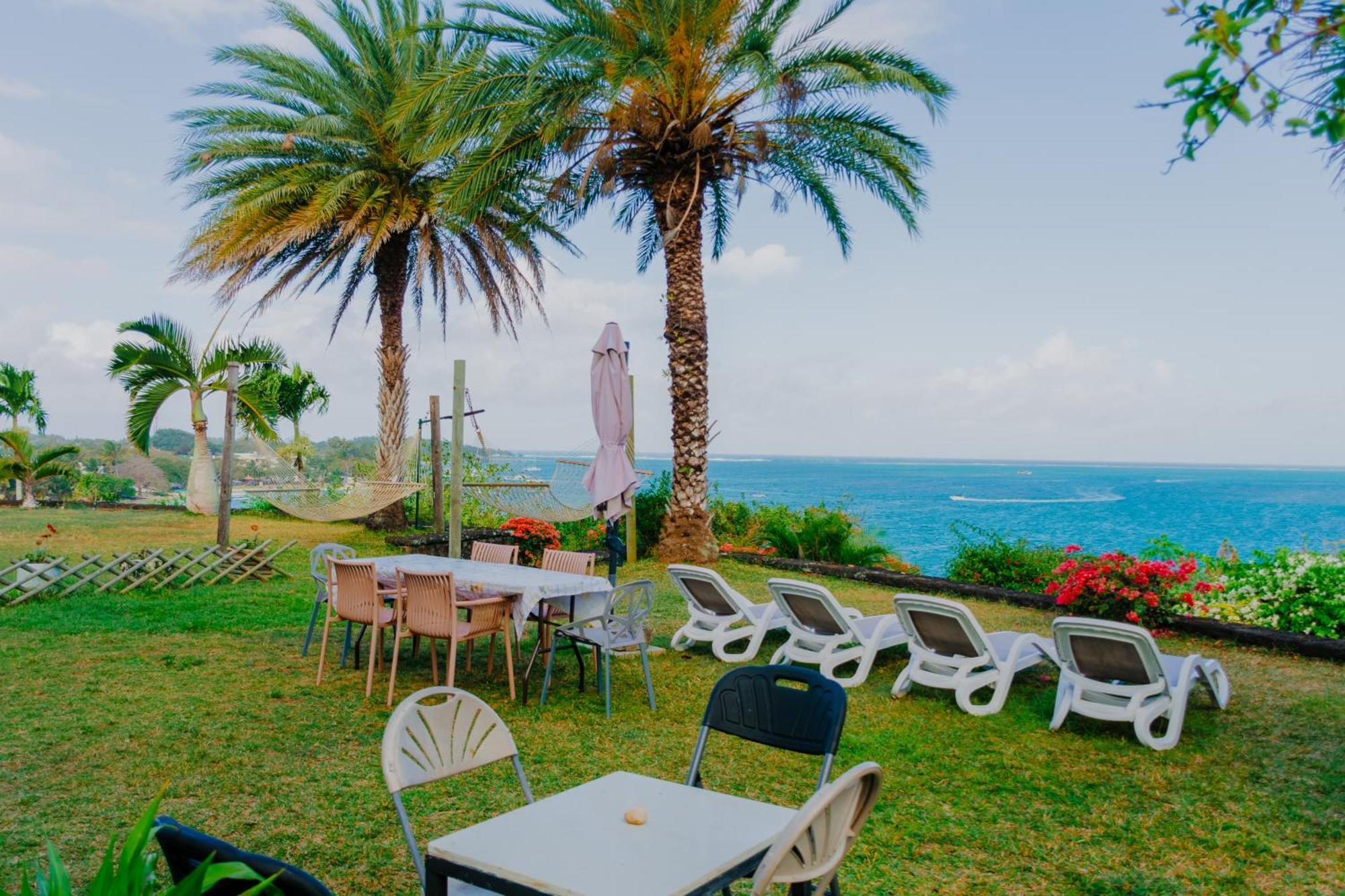 Boutique Villa On The Rocks With Stunning Sea Views, Infinity Pool & Private Sea Trou d'Eau Douce Eksteriør billede