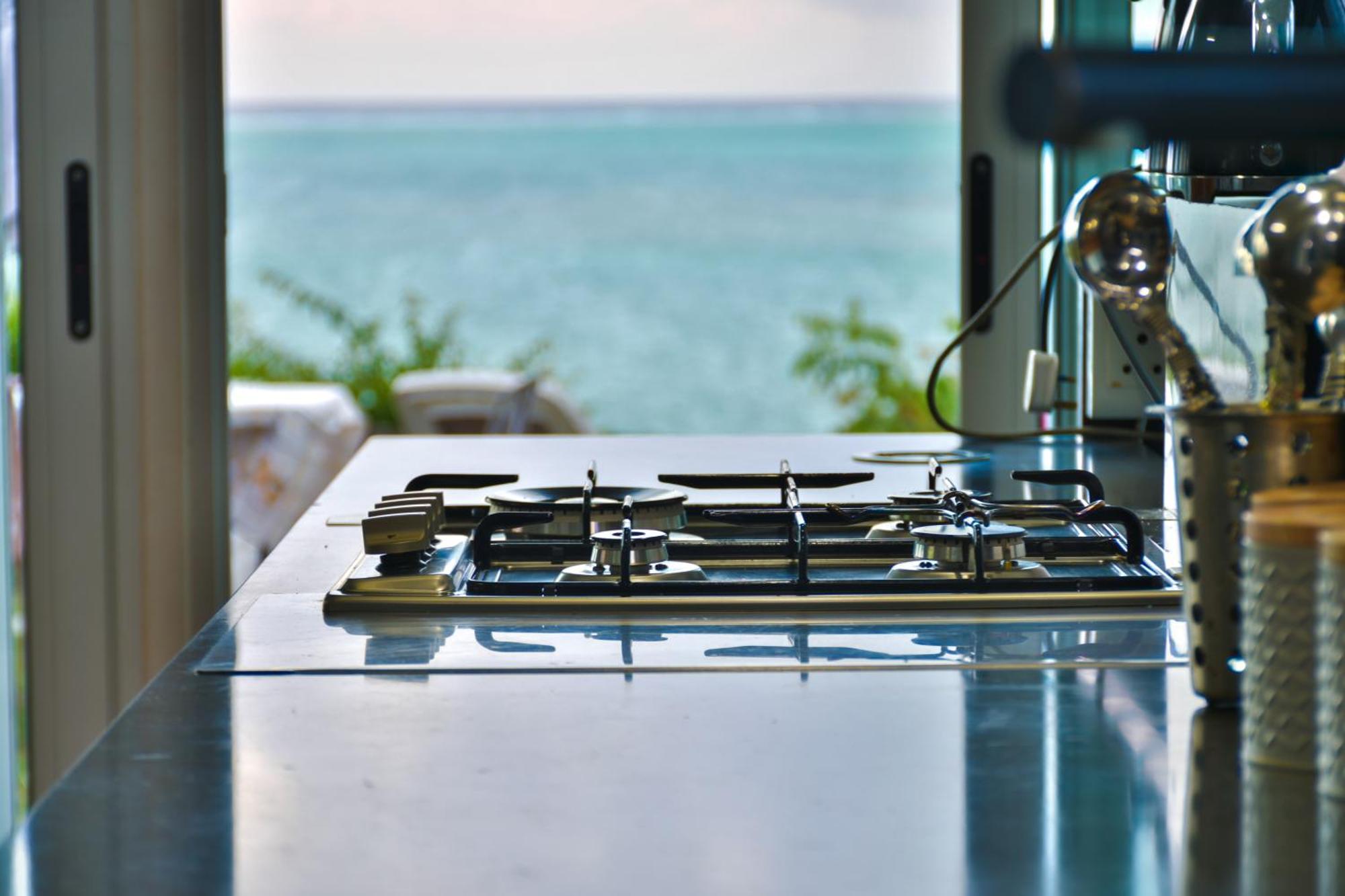 Boutique Villa On The Rocks With Stunning Sea Views, Infinity Pool & Private Sea Trou d'Eau Douce Eksteriør billede
